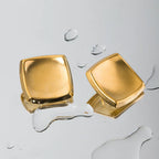 Poppy - Quadratische Ohrringe in Gold