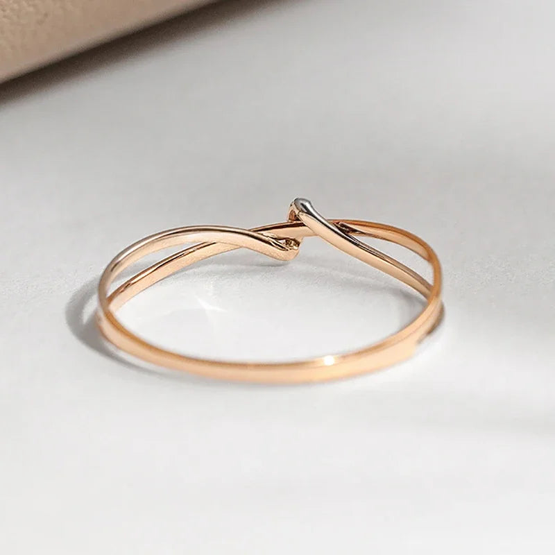 Eleane – Ring Unendlichkeit Zweifarbig Stilvoll