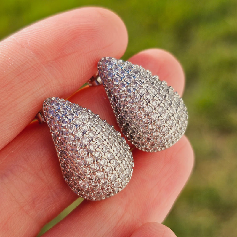 Tropfen-Ohrstecker – Eleganter Intarsien-Ohrring