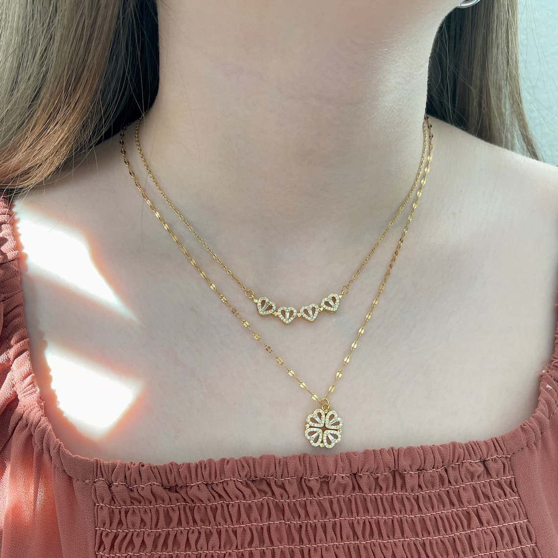 Kette mit vierblättrigem Kleeblatt - Magnetisches Herz-Anhänger