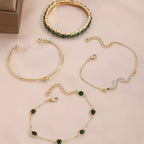 Camille – Set von Stilvollen Armbändern mit Grünen Steinen