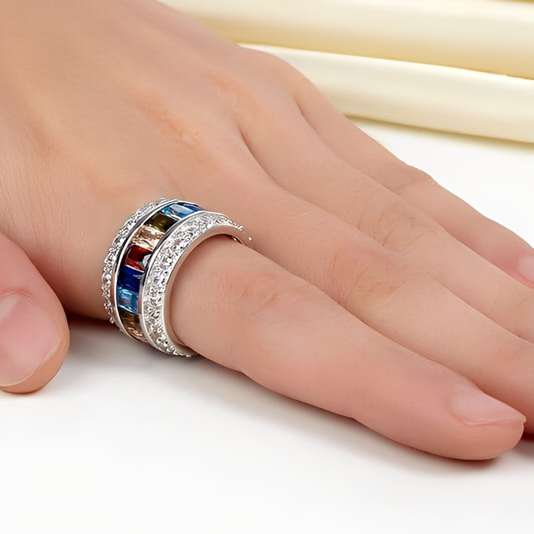 Sheena – Ring mit Farbigen Akzenten