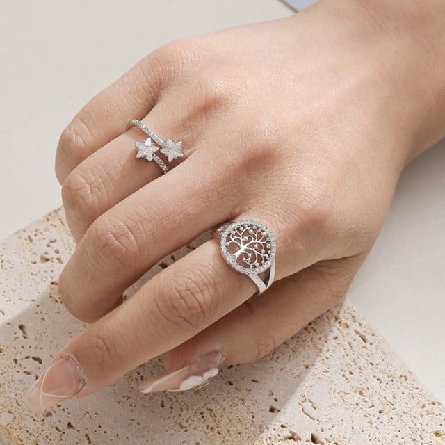 Yelina – Ring Lebensbaum in Gold oder Silber