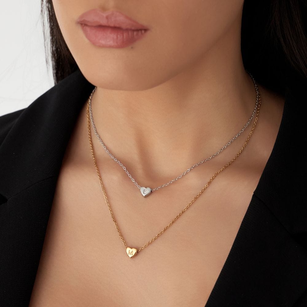 Amora – Herz Initialen Halskette in Gold