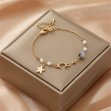 Selina – Armband mit Mond und Sternen