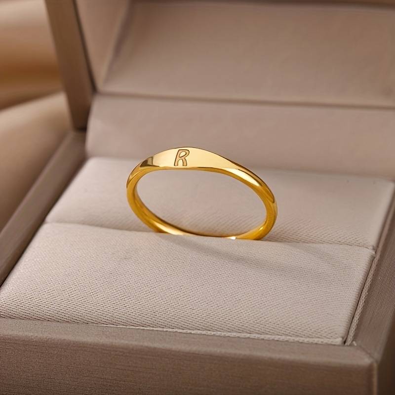 Schlichter Namensring  | Schlichter Ring mit gravierter Initiale