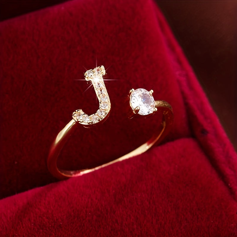 Nova – Moderner offener Ring mit Initiale
