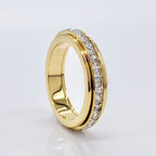 Alessia – Drehbarer Fidget-Ring mit Kristall-Highlight