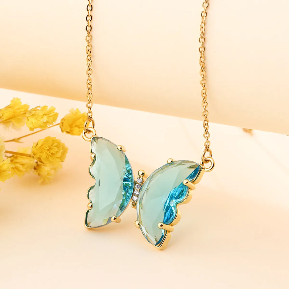 Bunte Petite Schmetterling Halskette