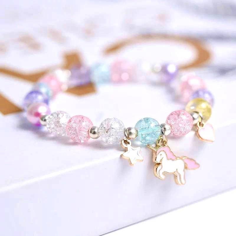 Dreamy - Perlenarmband mit Einhorn-Anhänger