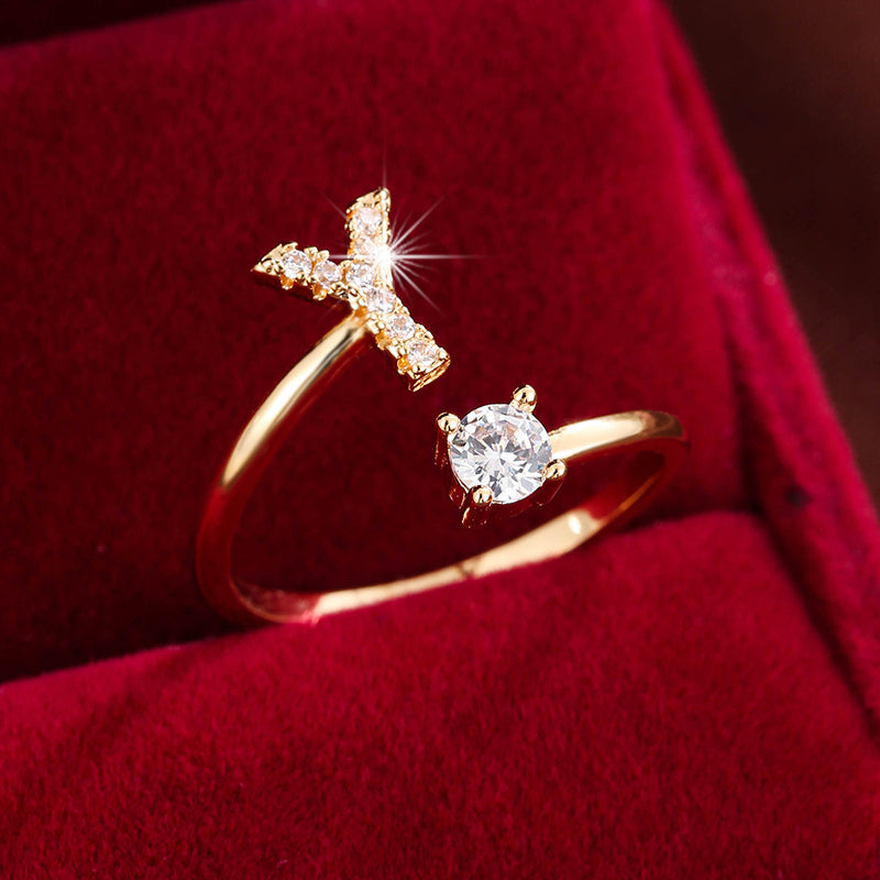 Nova – Moderner offener Ring mit Initiale
