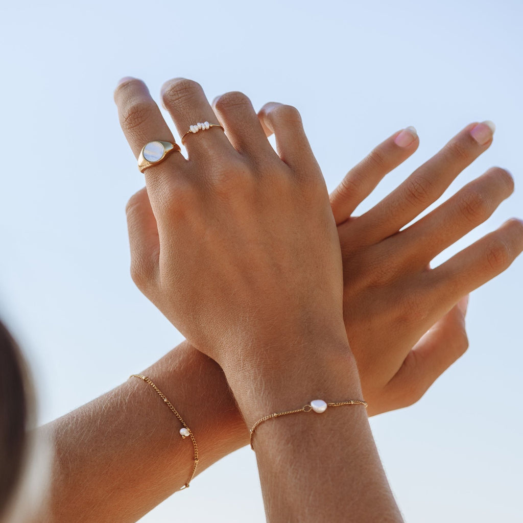 Lina – Ring mit kleinen Naturperlen