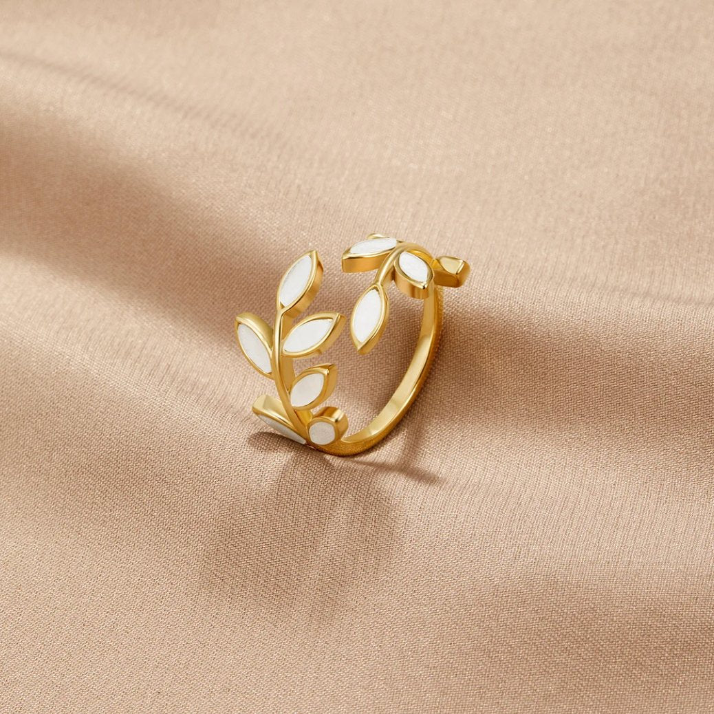 Ysolde – Ring Goldenes Blatt