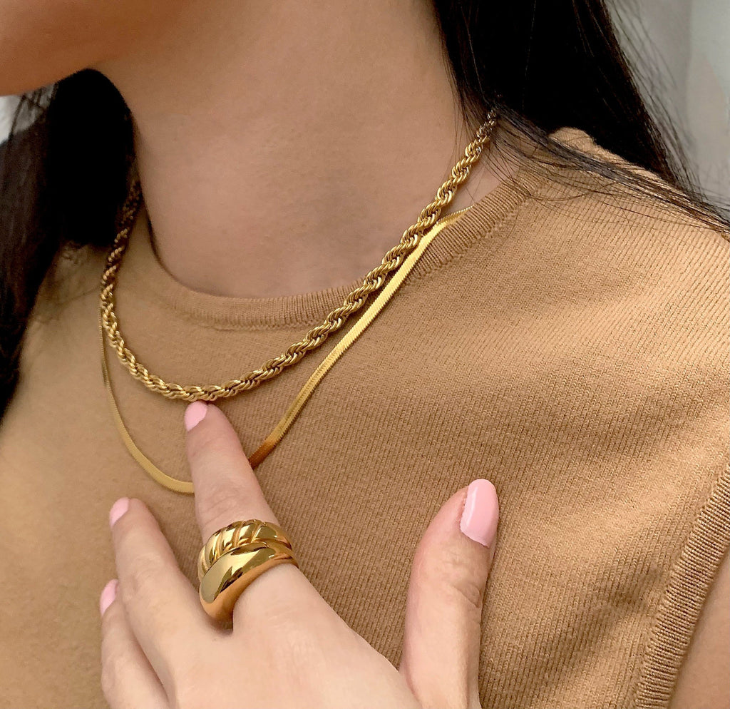 Lucienne - Elegante Goldkette in Schlangendesign
