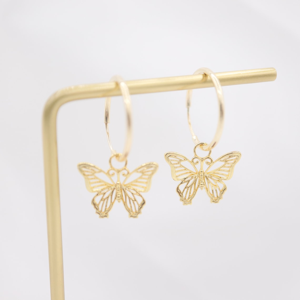 Ohrringe mit Schmetterlingsmotiv - Hohlraum-Design