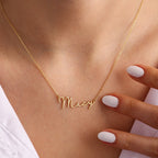 Frosted Letter Halskette - Signature Halskette