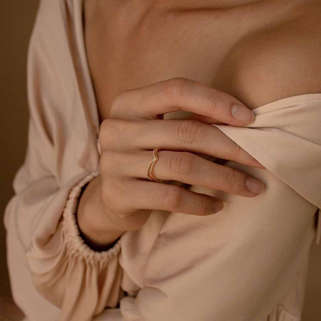 Eva – Set von Geschwungenen Stapelringen
