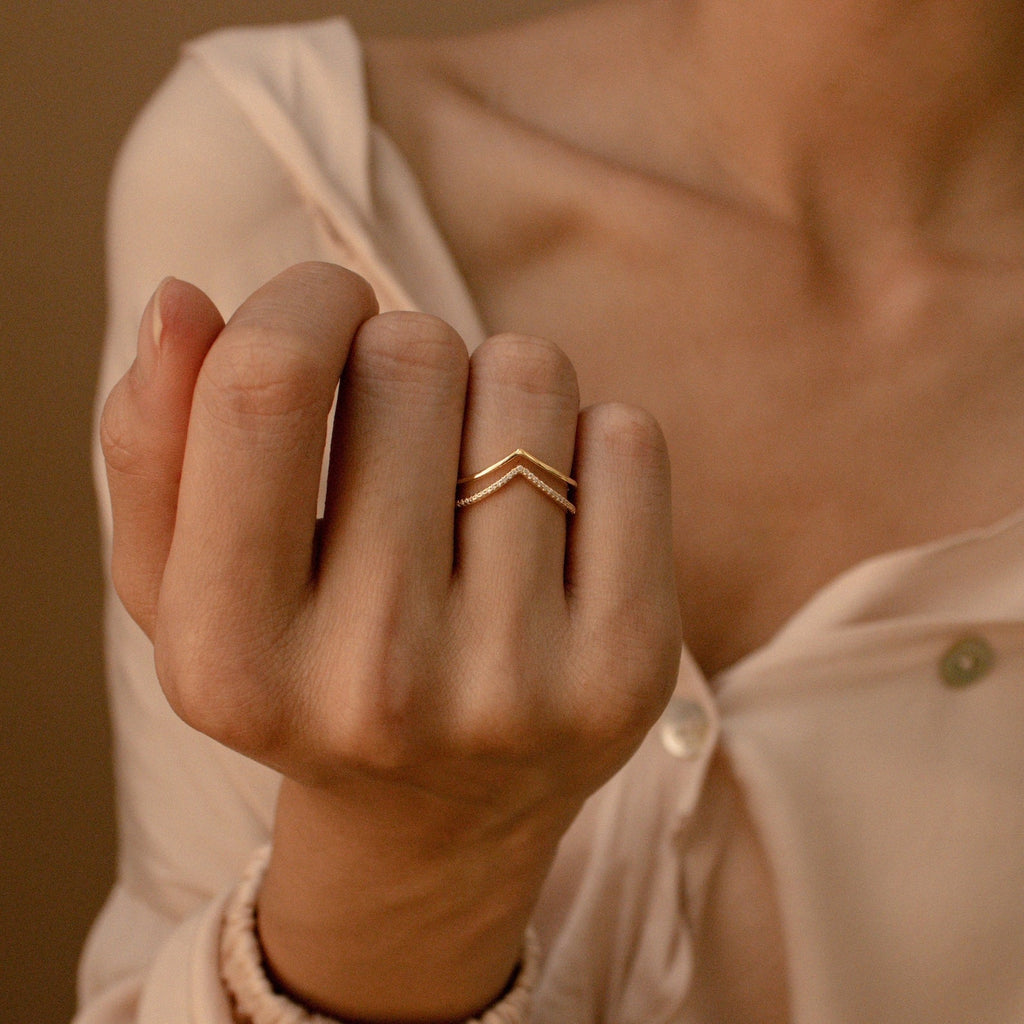 Eva – Set von Geschwungenen Stapelringen