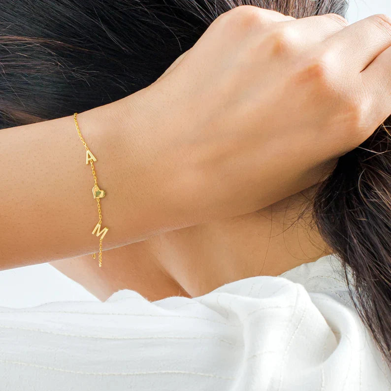 Armband mit Doppelinitialen - Doppeltes Liebesherz-Armband für Sie