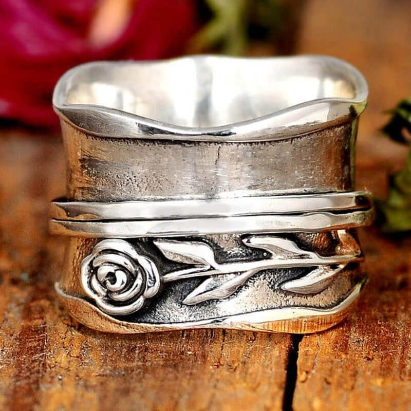 Lilwen – Ring Blume Vintage aus Silber