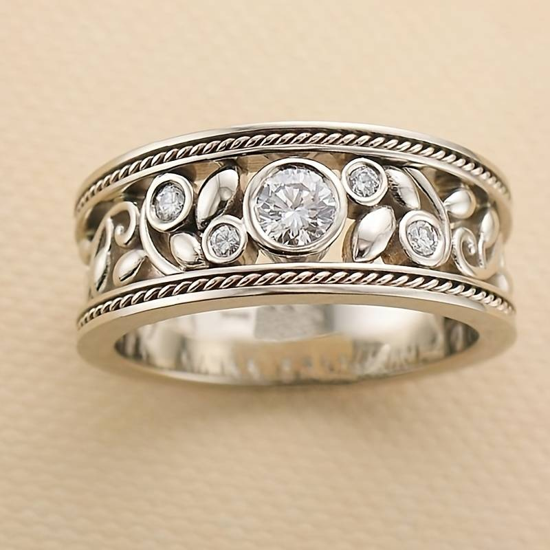 Dalia – Vintage-Ring aus Silber mit Zirkonia