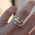 Shuvee – Set aus Goldenen Vintage-Ringen mit Zirkonia