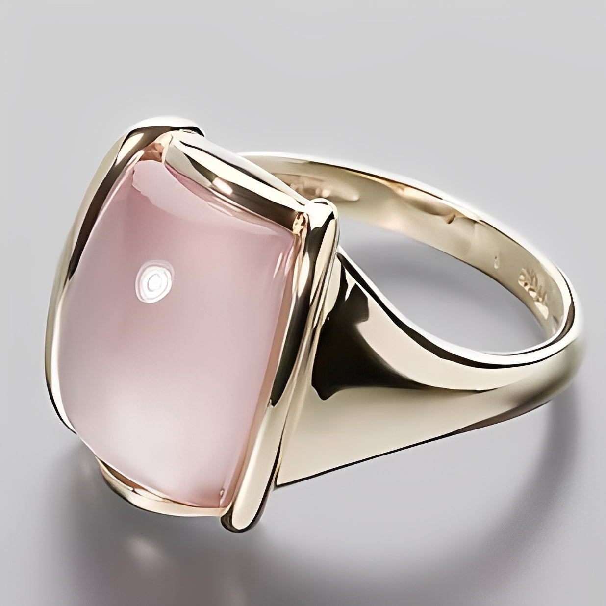Sophia – Vintage Quadrat Ring in Roségold