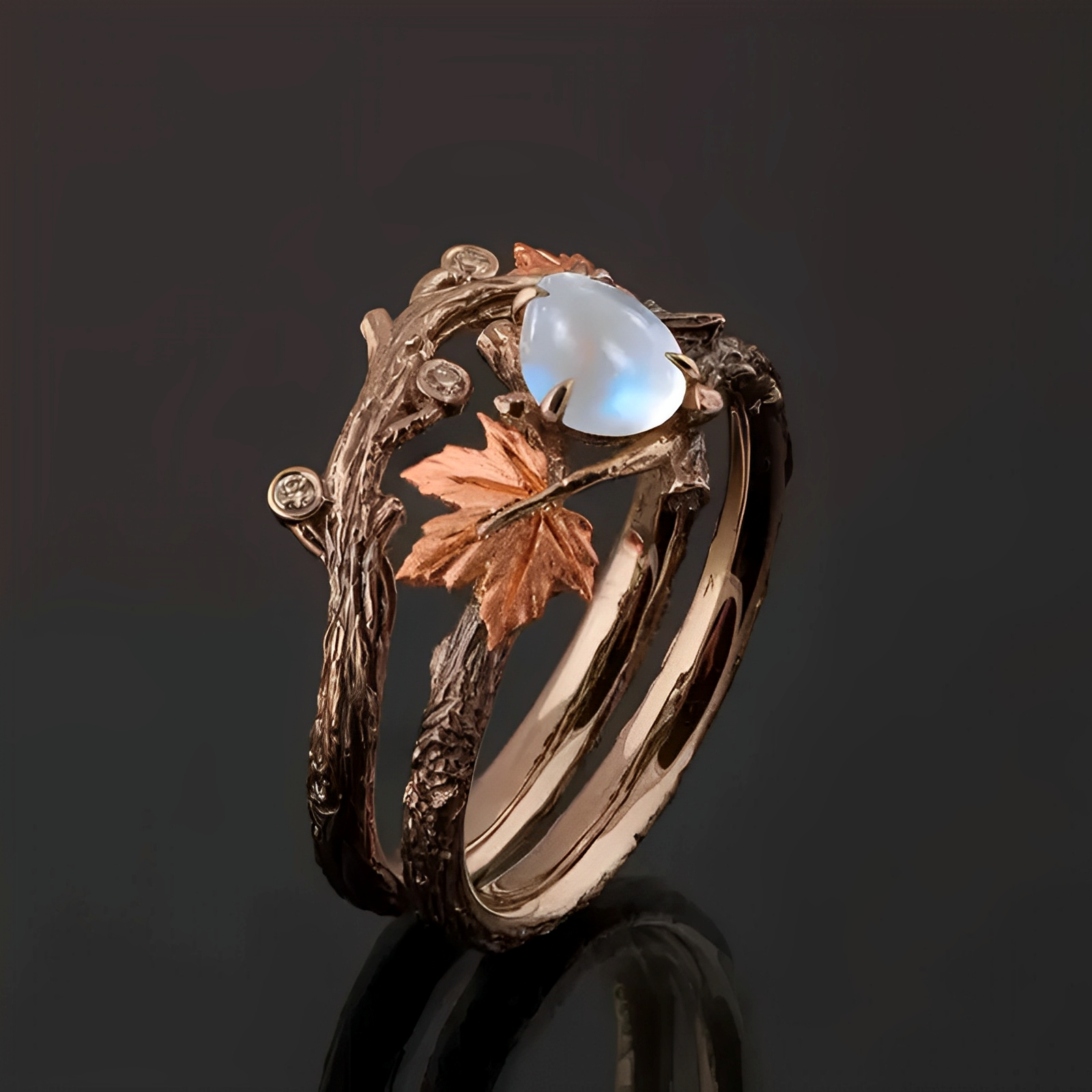 Celestia – Ring mit Mondstein und natürlichem Charme