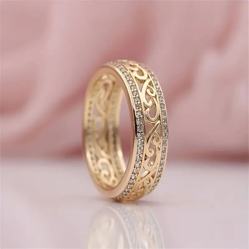 Elena – Goldener Hohl Glänzender Ring