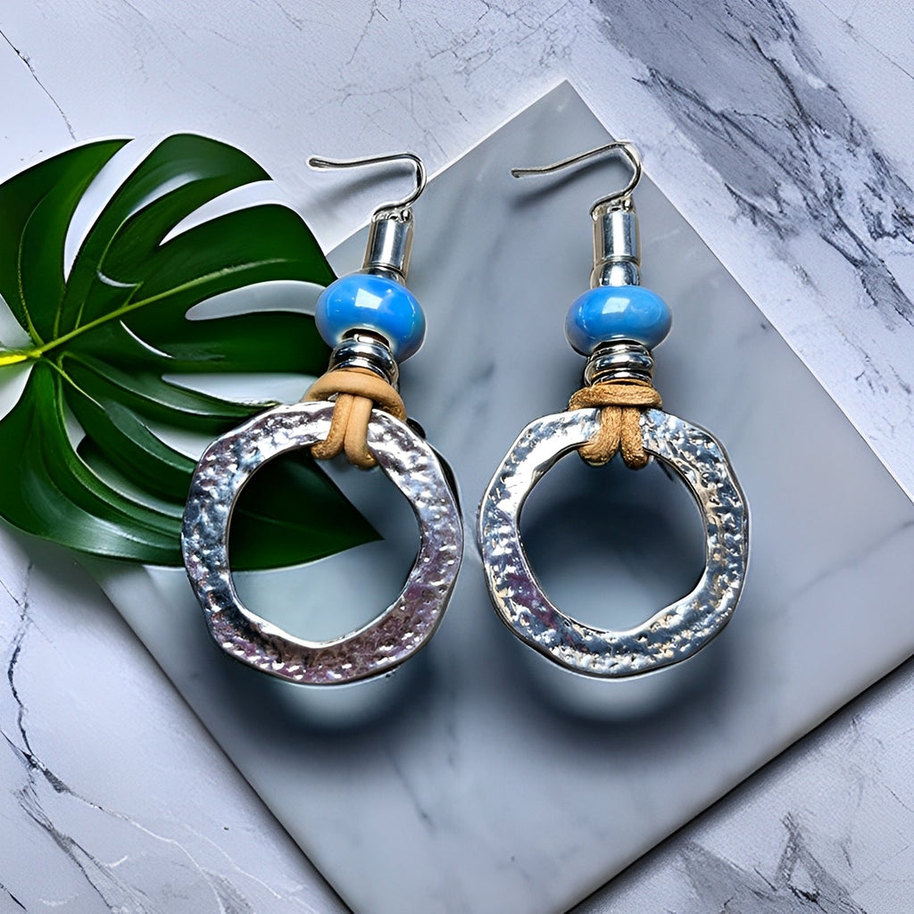 Mira – Silberne runde Ohrringe im Boho-Vintage-Look