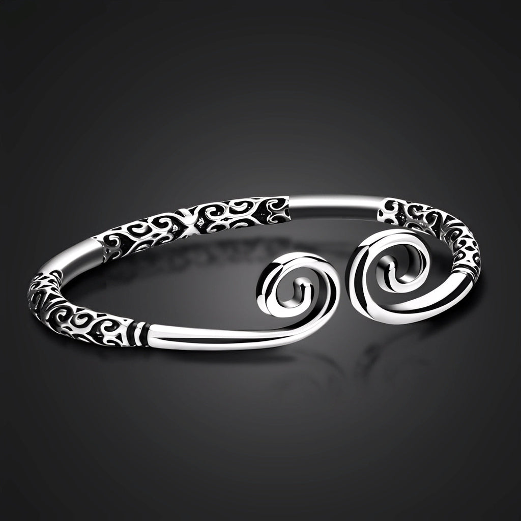 Dara – Nordisches Wikinger-Armband