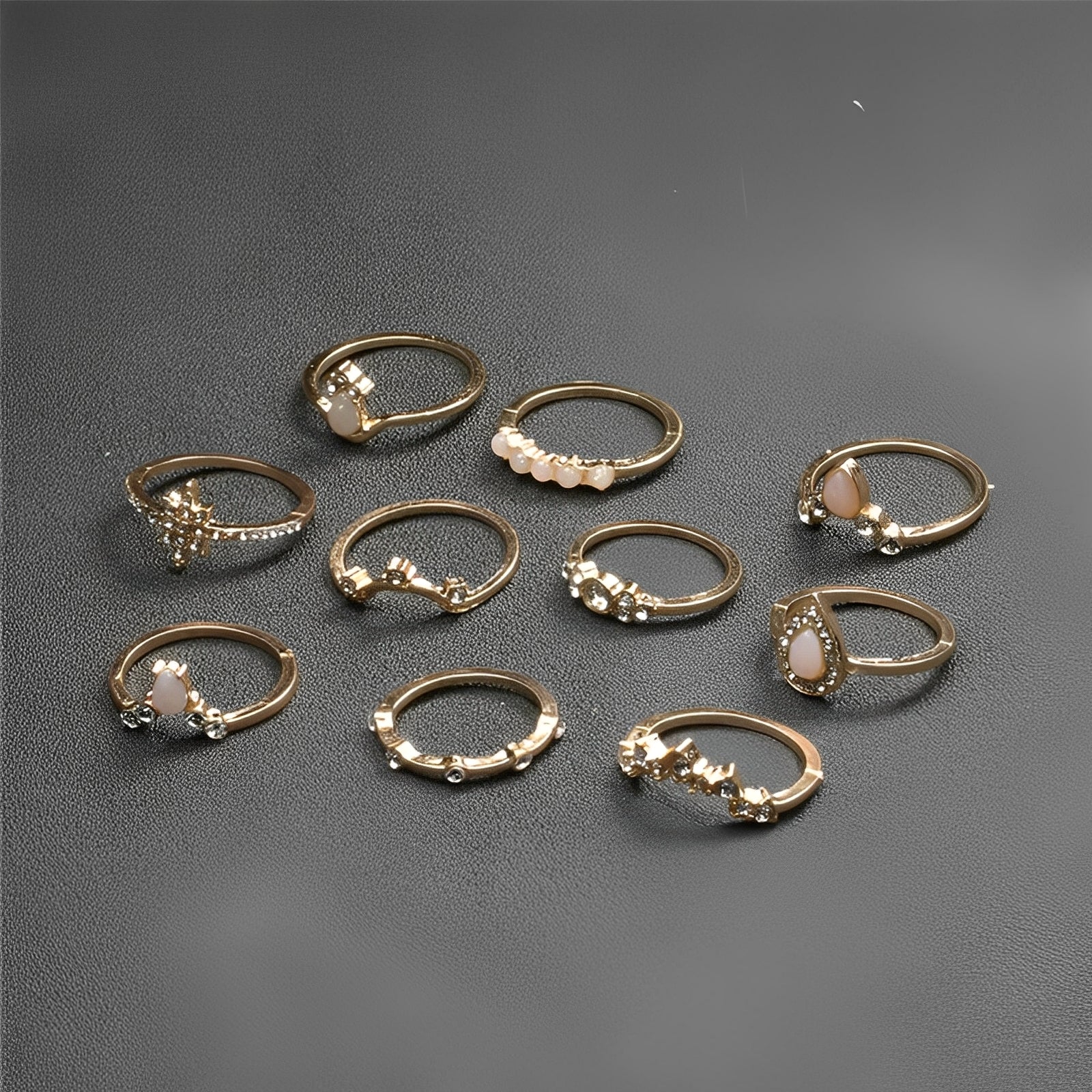 Noémie – Premium-Set von 8 bis 12 Einmaligen Ringen