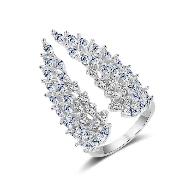 Isaline – Ring mit Engelsflügeln aus Silber