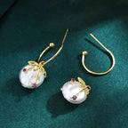 Cléa – Vintage Kirsche Ohrringe in Gold und Perle