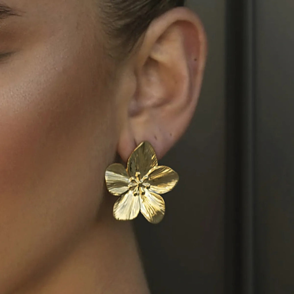Rianne – Ohrringe Blüte Erblüht Gold