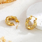 Alix – Goldene U-Twist-Ohrringe
