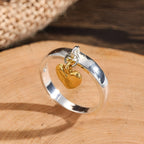 Miriam – Vintage Silberring mit hängendem Herzen