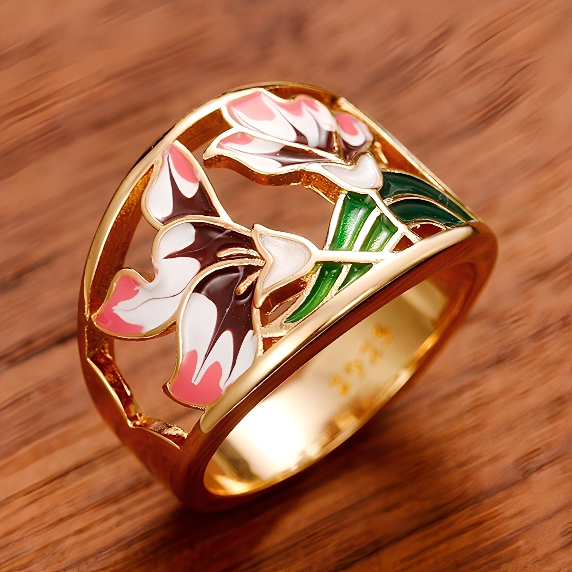 Cess – Emaillierter Goldring mit Blumen im Vintage-Stil