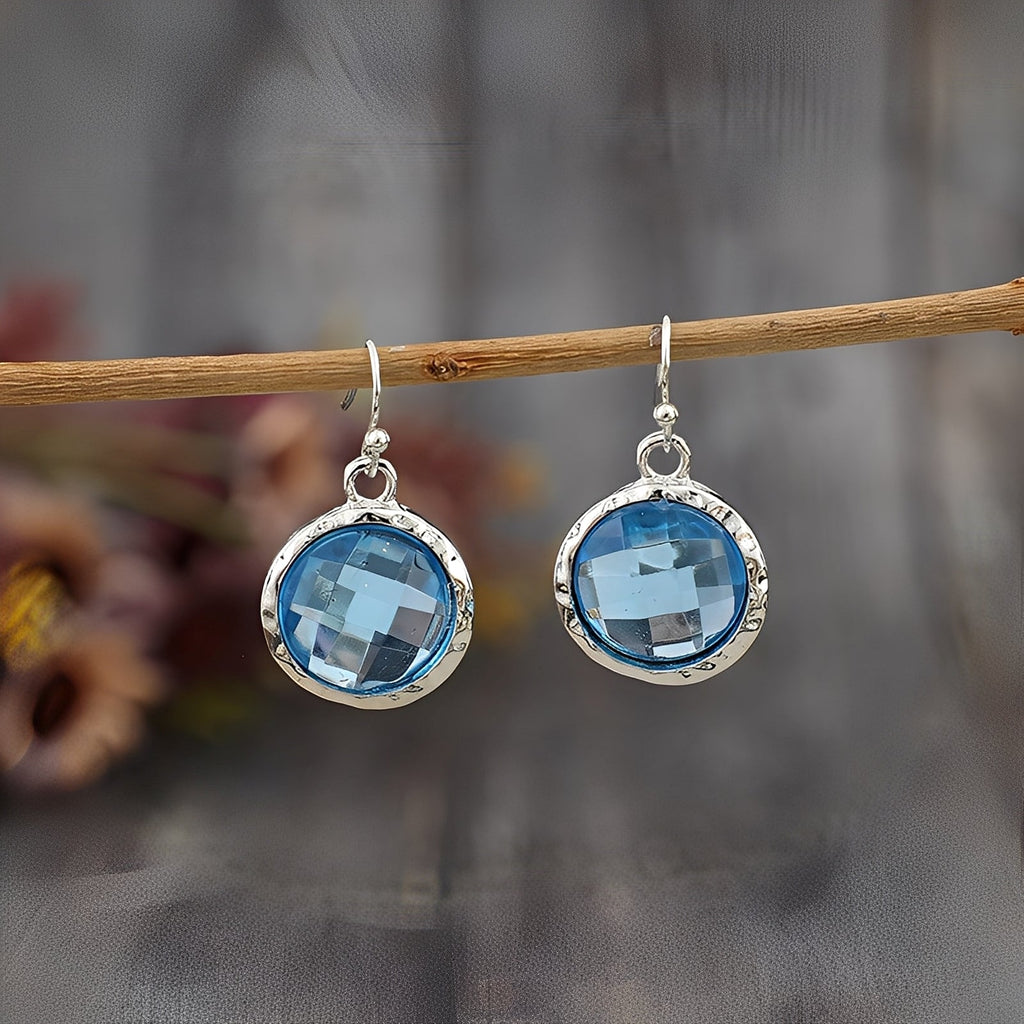 Azura – Ohrringe mit blauen Kristallen im Vintage-Stil