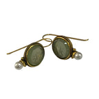 Nolwenn – Vintage-Ohrringe mit Perle und Emerald