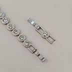 Victoria – Kette und Armband mit schimmerndem Rundknopf