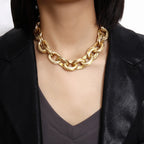 Alessia – Halskette mit breiten goldenen Gliedern