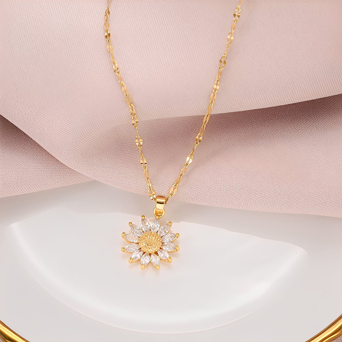 Manon – Halskette Sonnenblume Strahlend in Gold