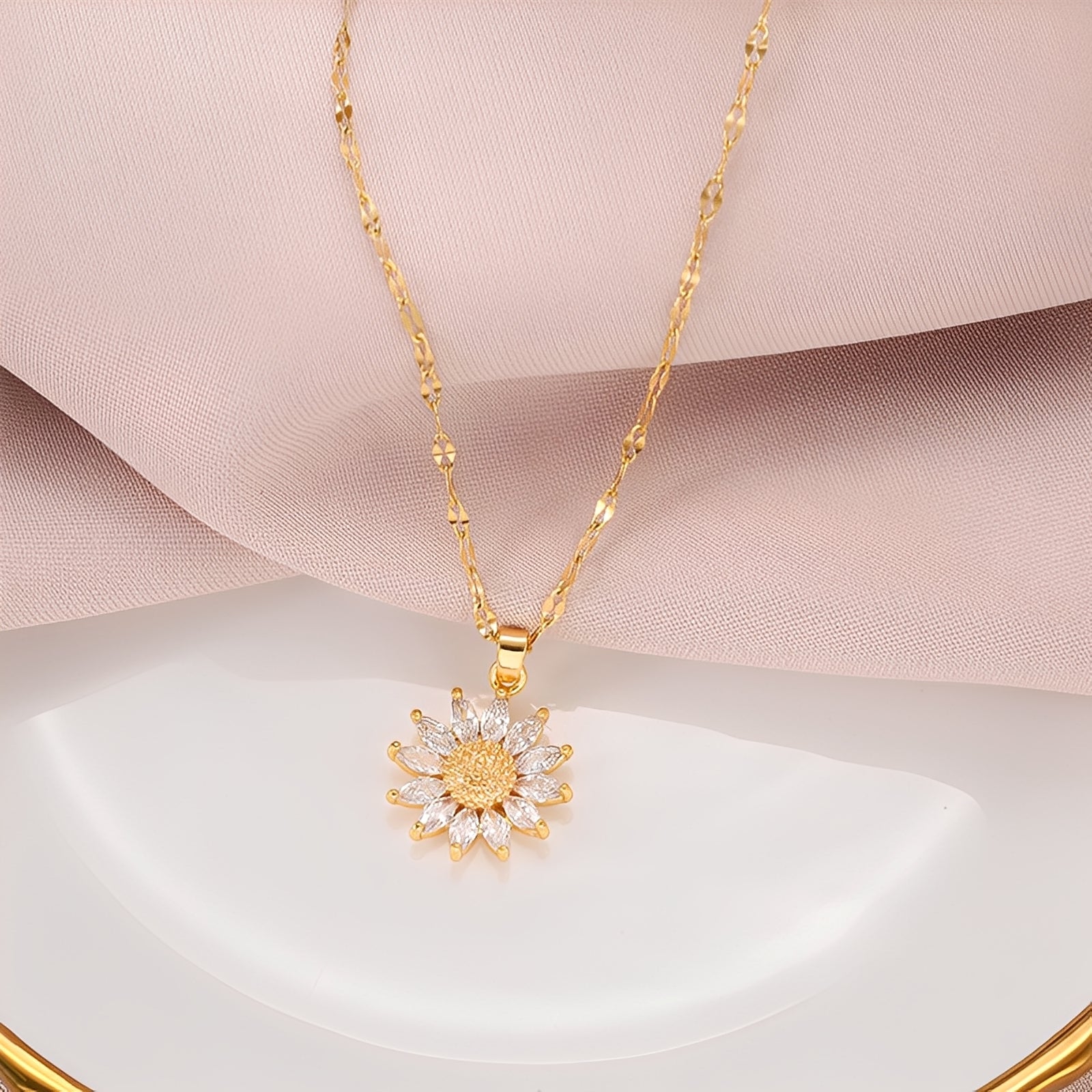 Manon – Halskette Sonnenblume Strahlend in Gold