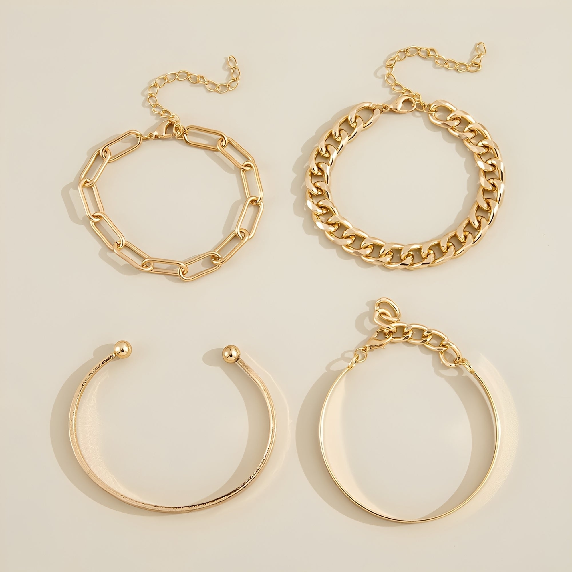 Elari – Set von 4 Stilvollen Armbändern für das Handgelenk