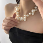 Lucie – Elegante Luxushalskette mit großen und kleinen Perlen