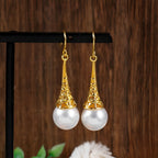 Feliza – Vintage Goldene Ohrringe mit Hängenden Perlen
