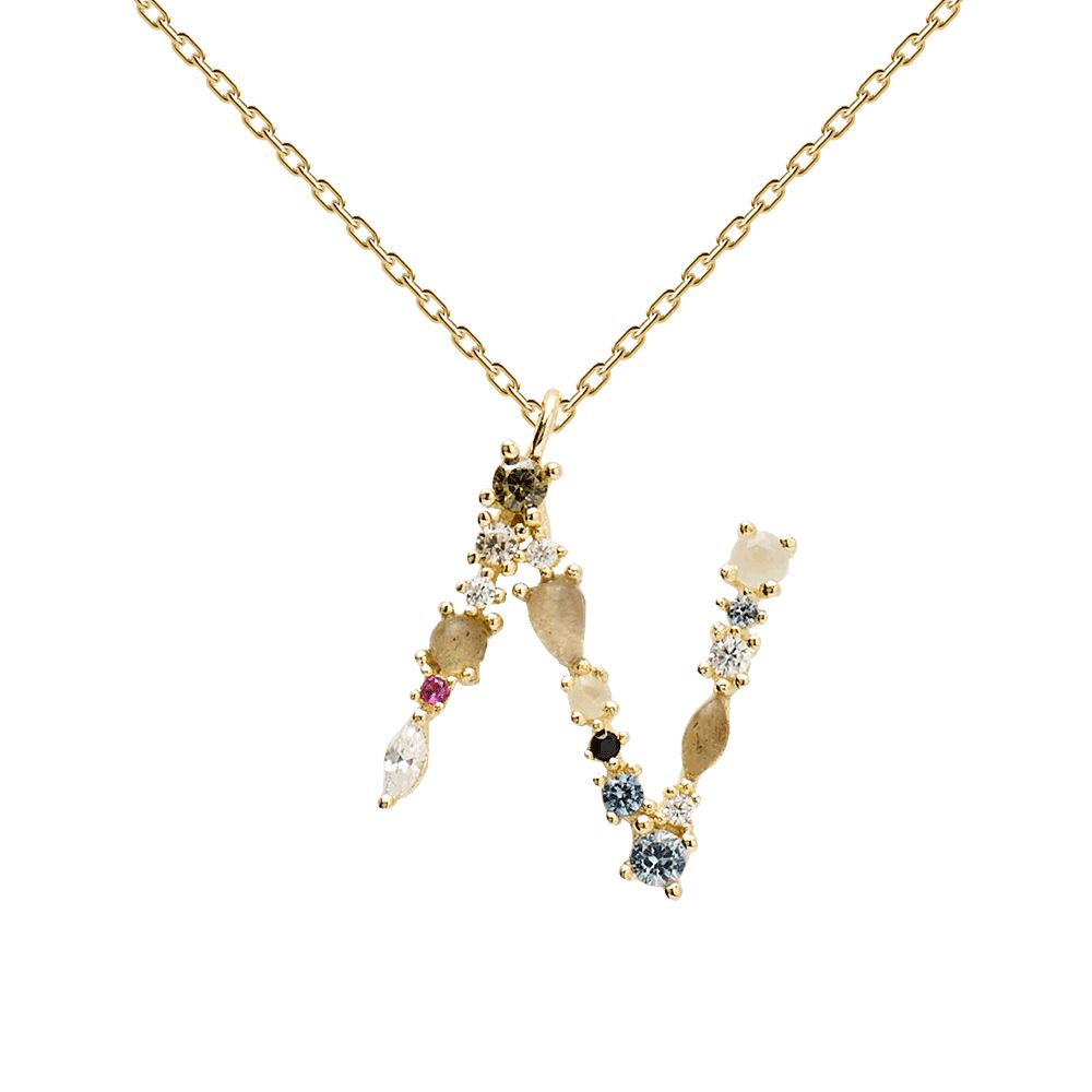 Nerina – Schmuck mit glänzender Initiale