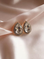 Lucy - Birnenformige Diamant Ohrstecker