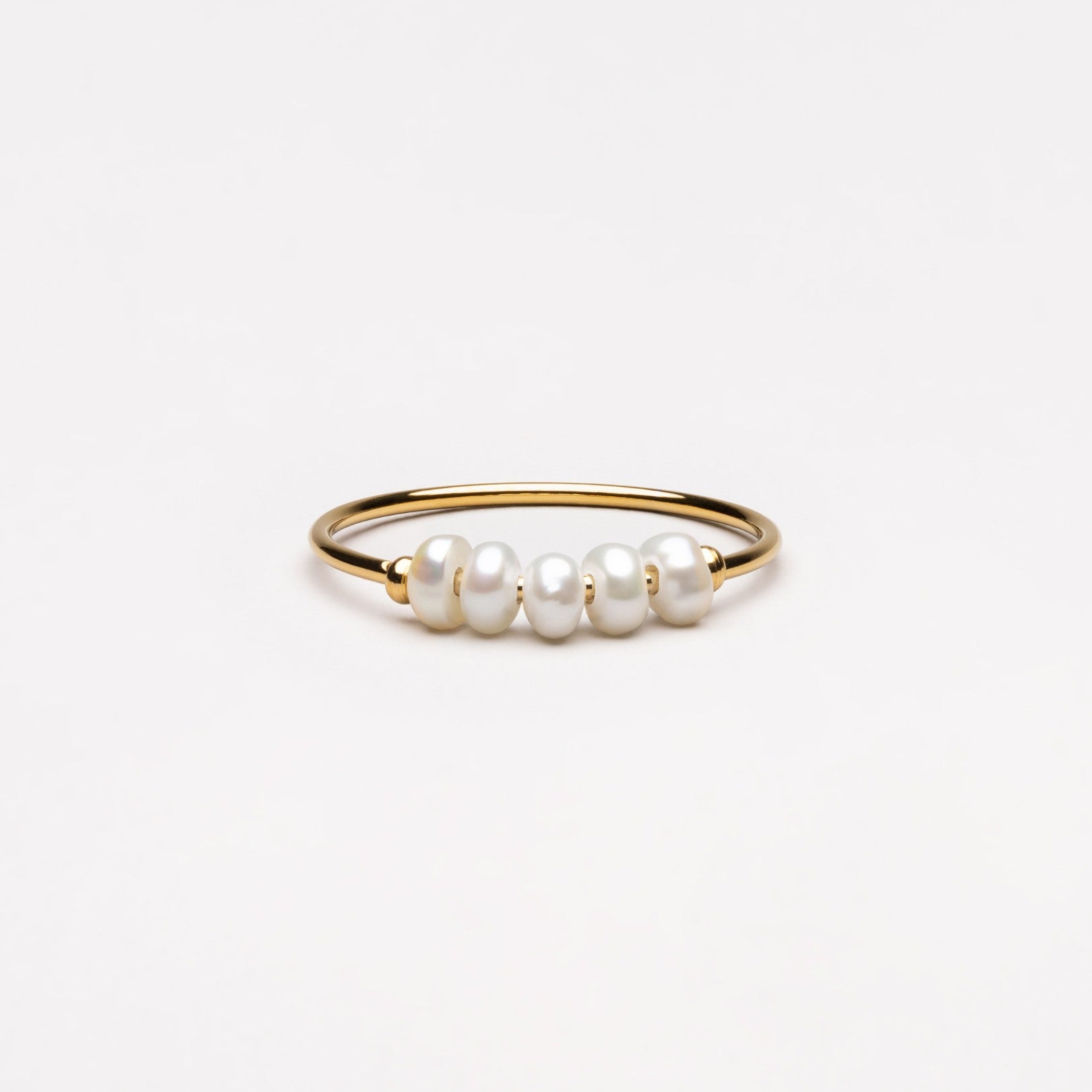Lina – Ring mit kleinen Naturperlen